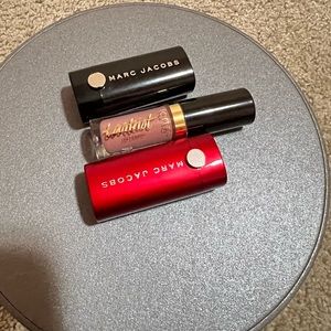 Travel size lipstick bundle
